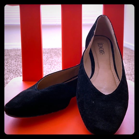 Shoes - Picture 1 of 1